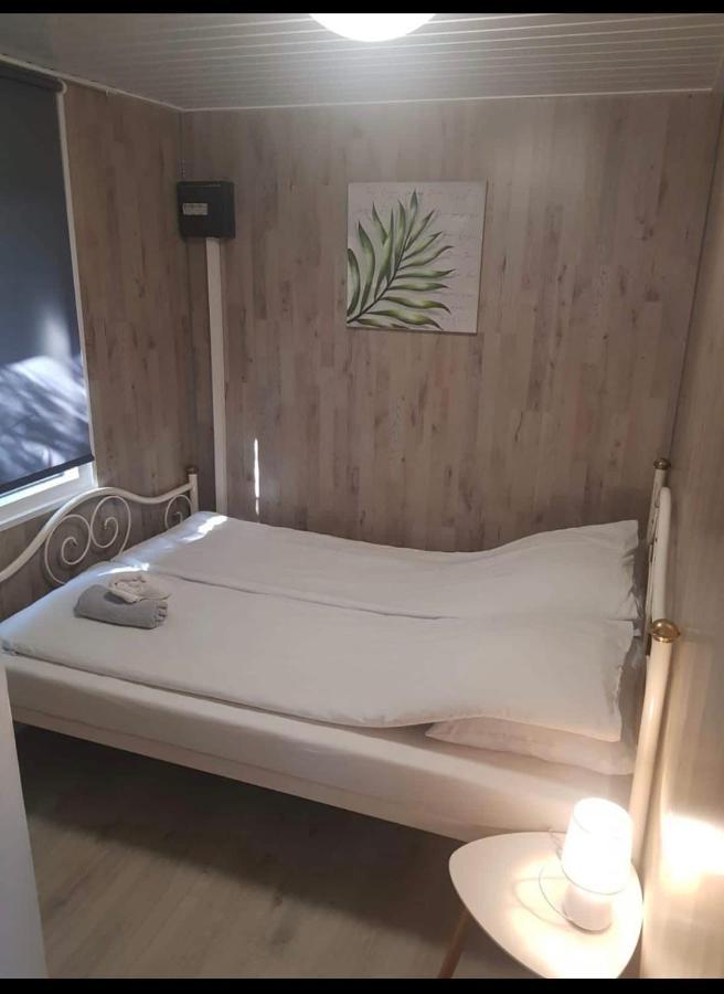 Cozy Chalet In Opmeer Near Amsterdam And Beach Luaran gambar